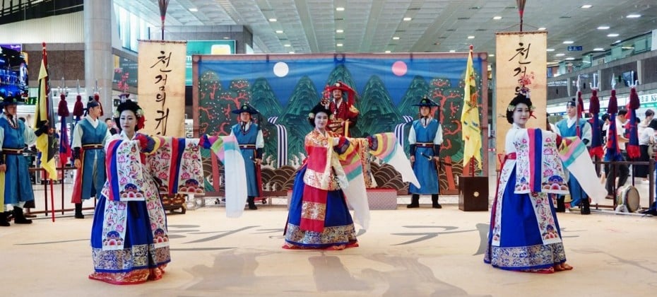 I saw the Return of the Heavenly Swordperformance of the Korea Tourism Organization at Gimhae International Airport (9/40)
