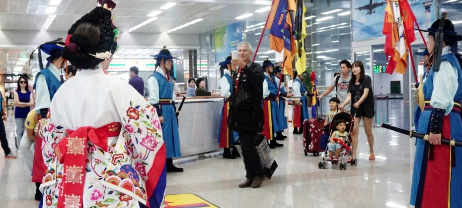 I saw the Return of the Heavenly Swordperformance of the Korea Tourism Organization at Gimhae International Airport (35/40)