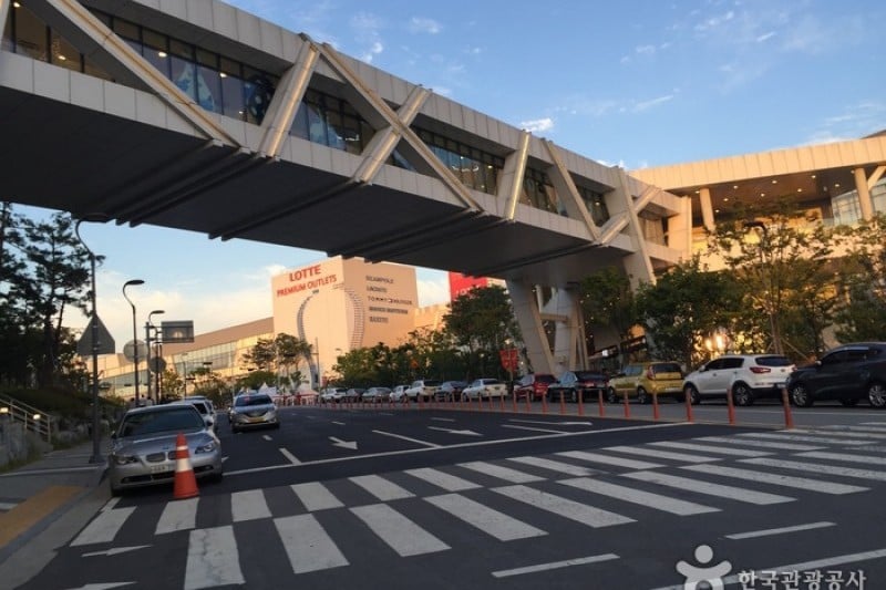 Lotte Premium Outlet - Icheon Branch  (16/20)