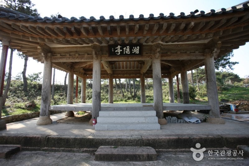 Yeongam Gurim Hanok Village  (31/42)