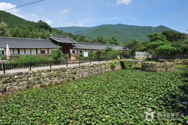Unjoru Pavilion  (1/4)