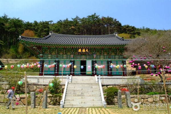 Manyeonsa Temple