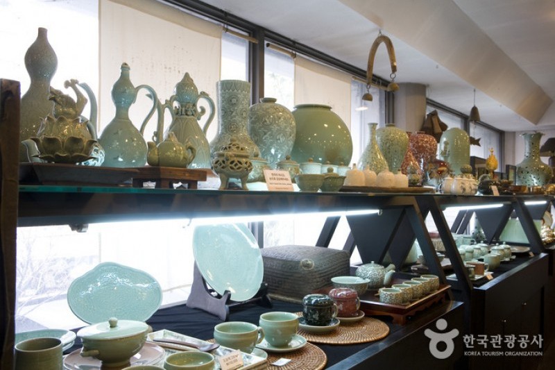 Tong-In Store (통인가게) (2/18)