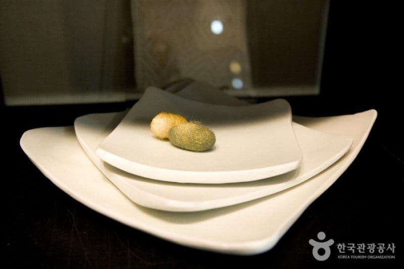 Cheongju Korean Craft Museum  (8/9)