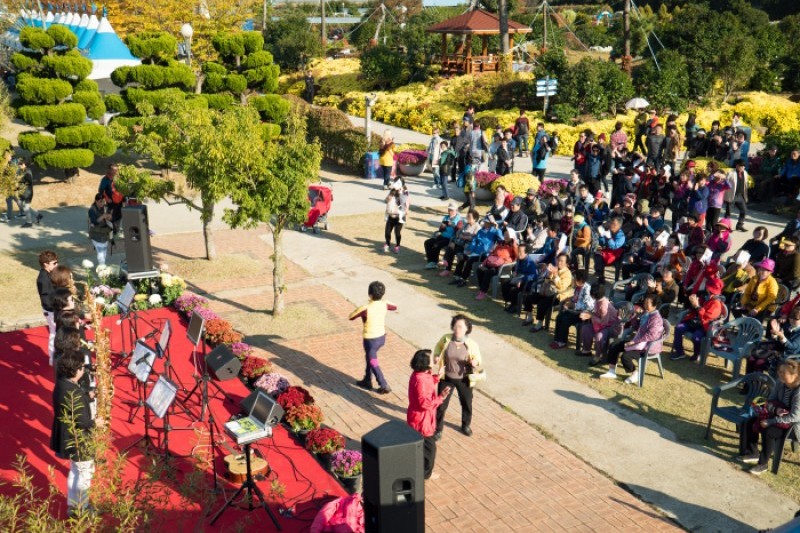 Geoje Island Flower Festival  (3/9)