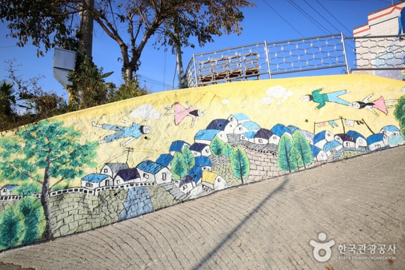 Dongpirang Village  (15/17)