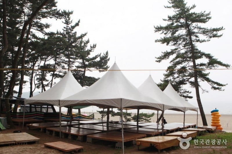 Chunjangdae Beach  (9/12)