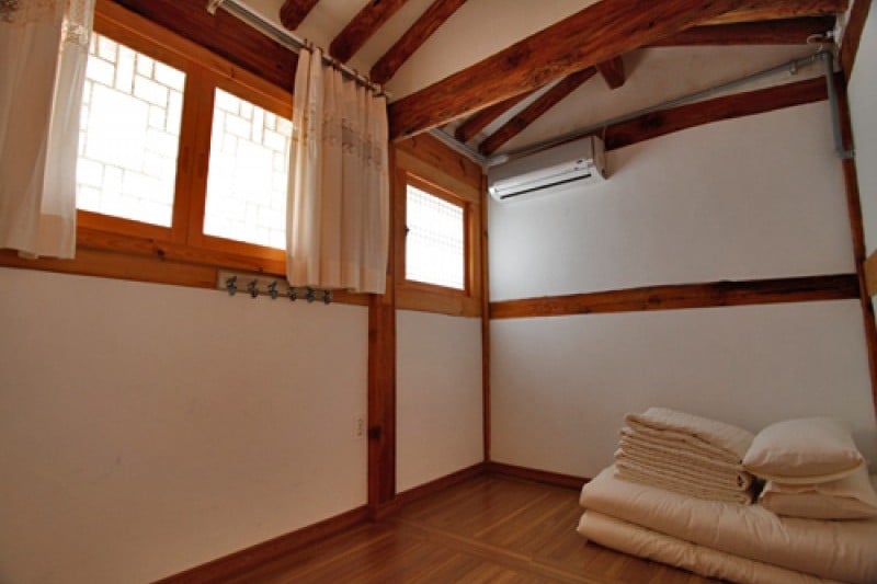 Todaki Guesthouse - Hanok Stay (한옥스테이 토다기게스트하우스)