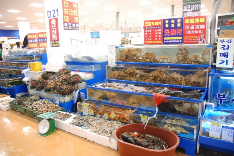 Noryangjin Fisheries Wholesale Market (2/18)