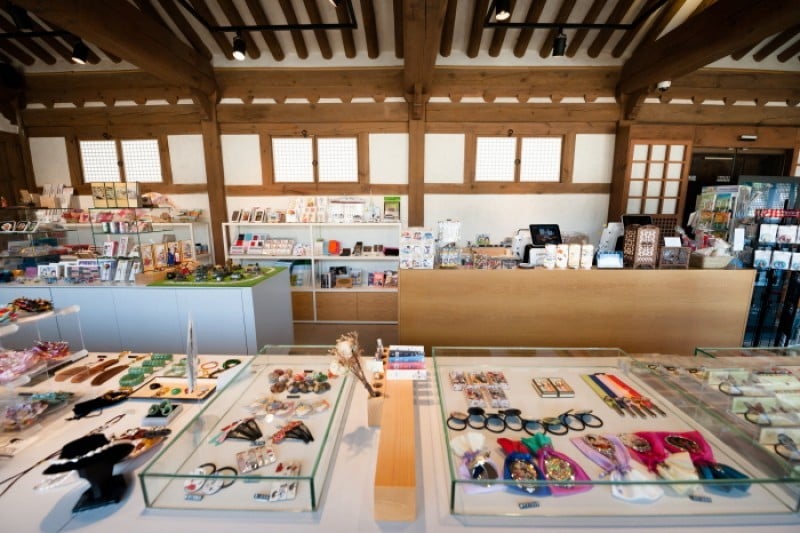 Namsangol Hanok Village  (12/31)
