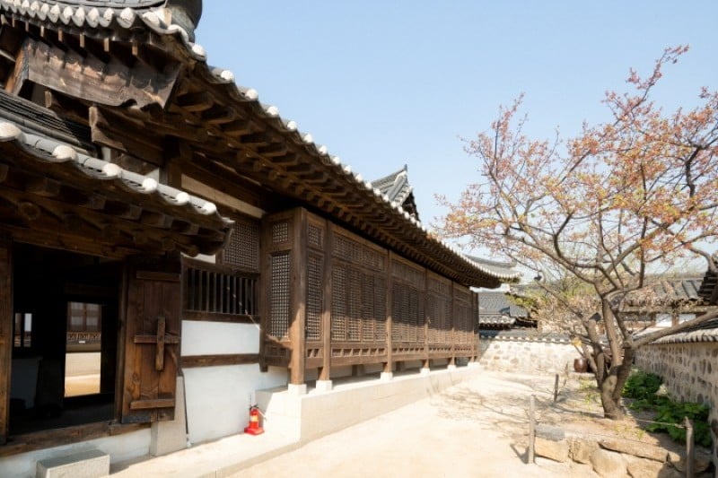 Namsangol Hanok Village  (24/31)