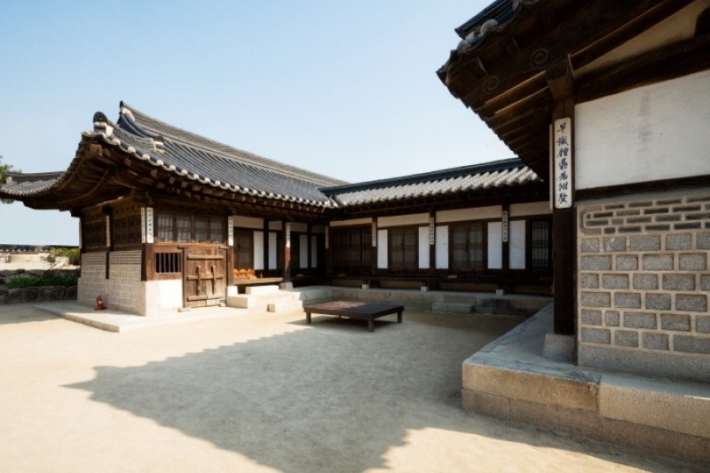 Namsangol Hanok Village  (26/31)