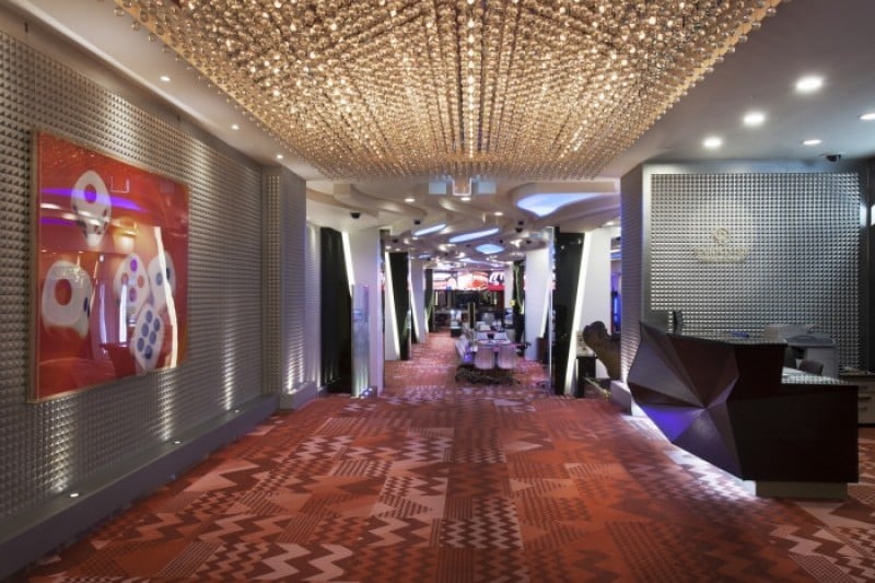 Paradise Casino Grand Casino  (4/5)