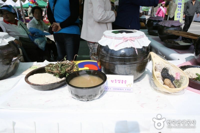 Mungyeong Traditional Chasabal Festival 