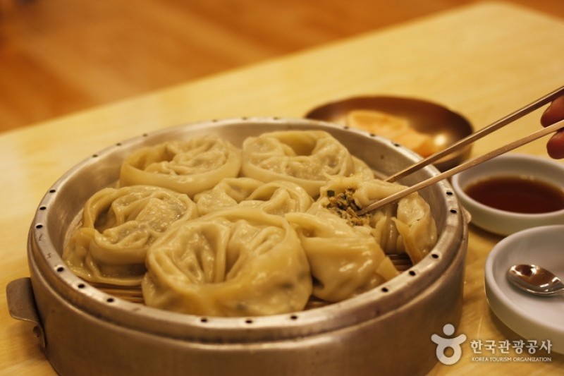 Gungjung Naengmyeon - Mukbap  (6/12)
