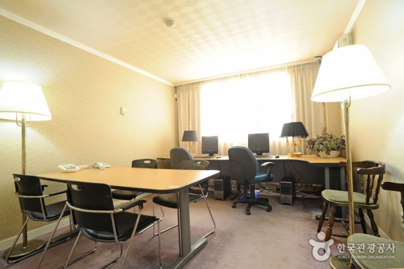 Hotel Taegu  (3/28)