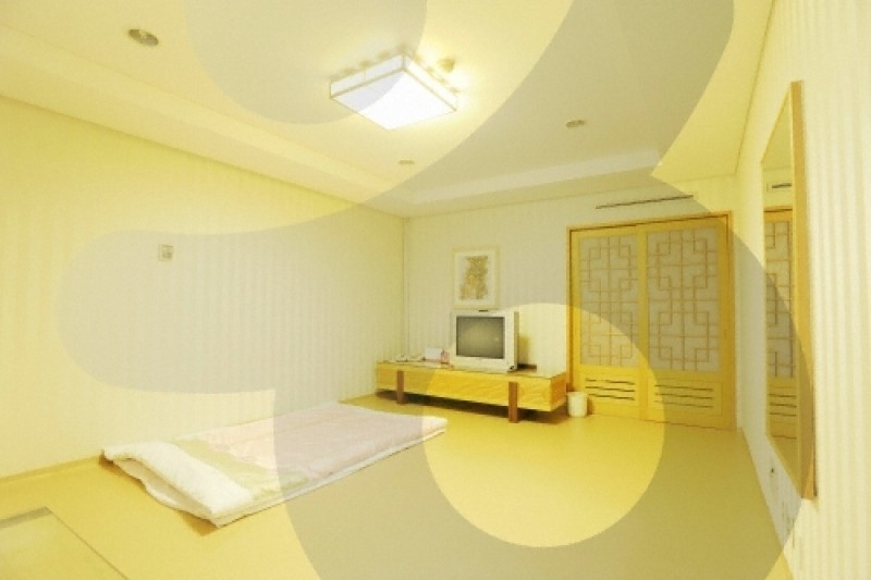 Hotel Taegu  (10/28)