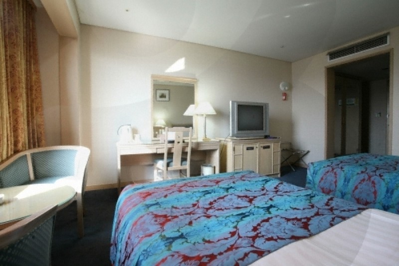 Legend Hotel  (9/18)
