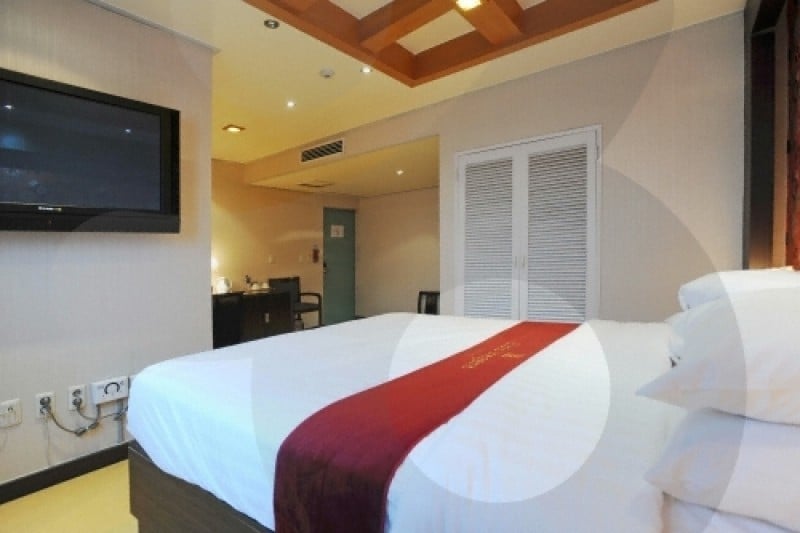 Eldis Regent Hotel  (22/23)