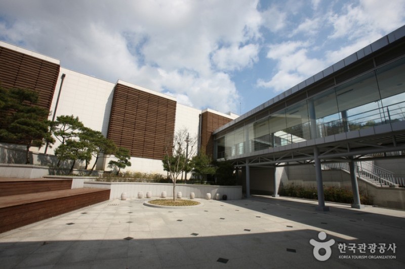 Daegu Bangjja Brassware Museum  (6/6)