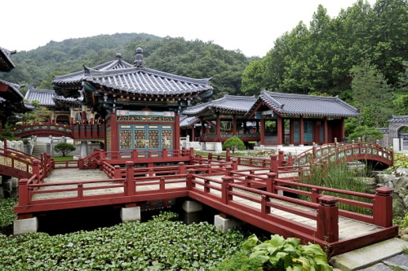 Yongin MBC Daejanggeum Park  (3/4)