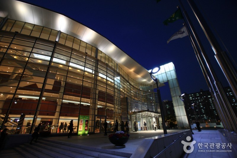 Daegu Opera House  (5/13)