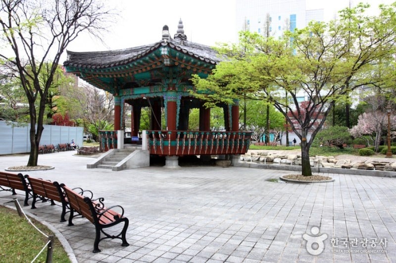 Gyeongsanggamnyeong Park  (5/13)