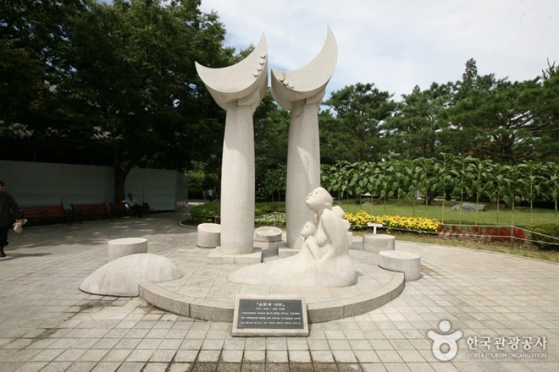Gyeongsanggamnyeong Park  (12/13)