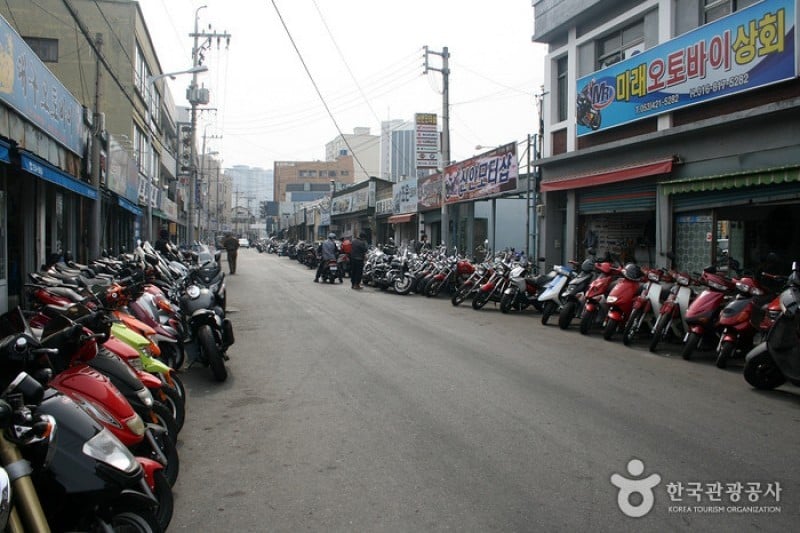 Daegu Motorcycle Street  (2/7)