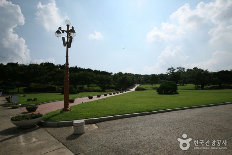 Daegu Dalseong Park  (21/24)