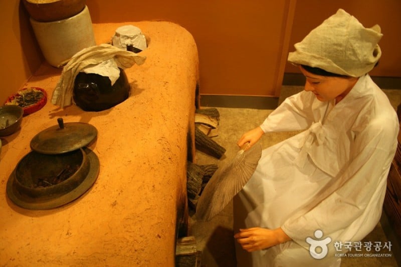 Daegu Yangnyeongsi Oriental Medicine Cultural Center  (4/22)