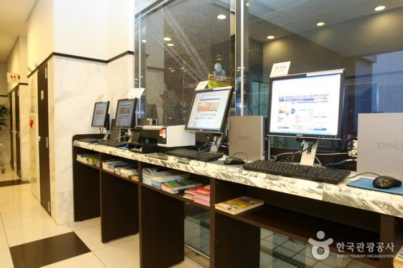 Toyoko Inn Hotel - Dongdaemun Branch  (4/35)