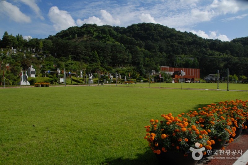 Ppuri Park  (5/12)