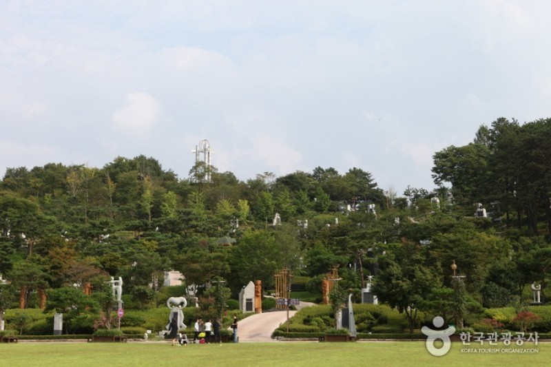 Ppuri Park  (10/12)