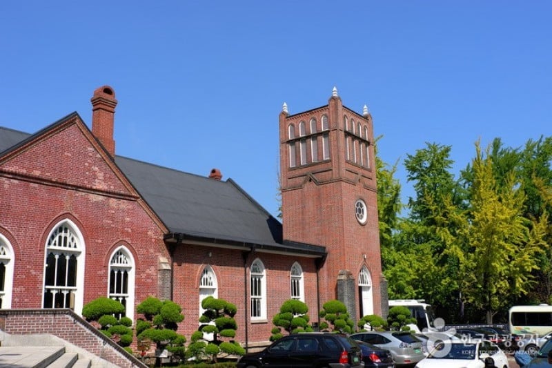 Chungdong First Methodist Church  (6/10)