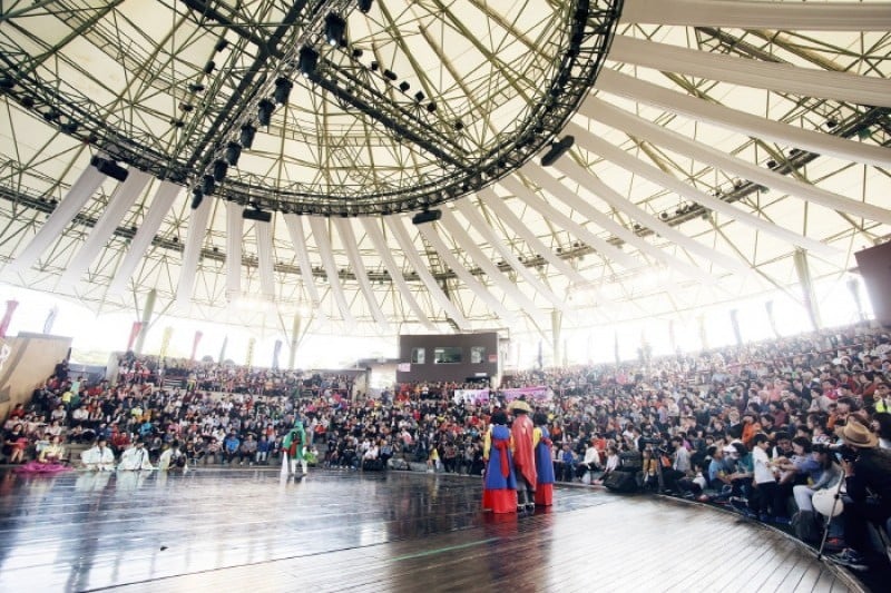 Andong Mask Dance Festival  (2/4)