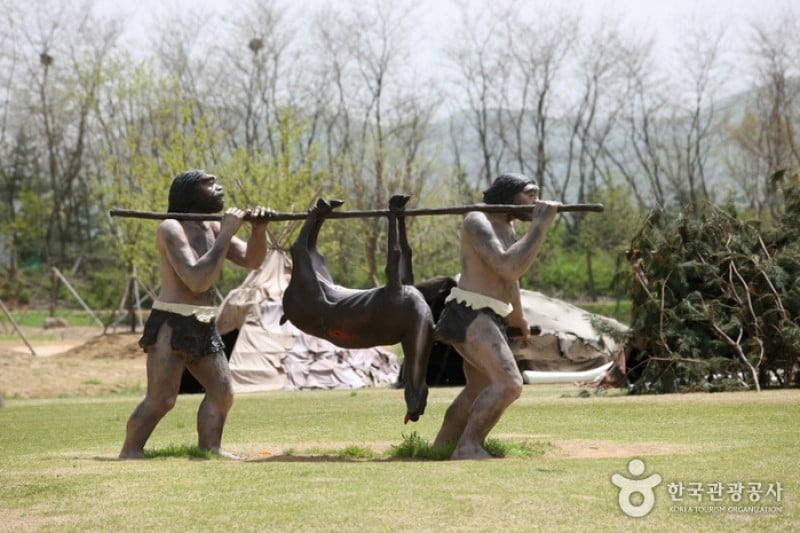 Yeoncheon Jeongok-ri Paleolithic Festival   (4/4)