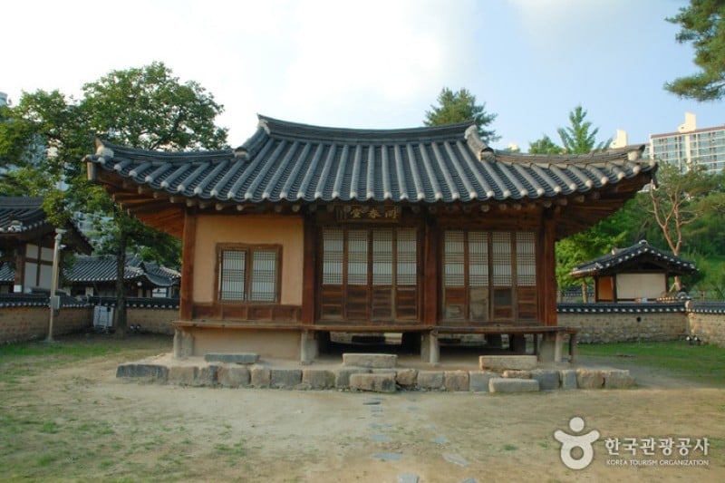 Daejeon Hoedeok Dongchundang Park  (9/21)
