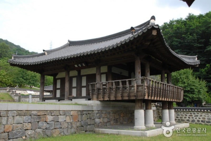 Uamsajeok Park  (12/42)