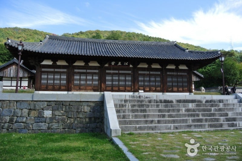 Uamsajeok Park  (36/42)