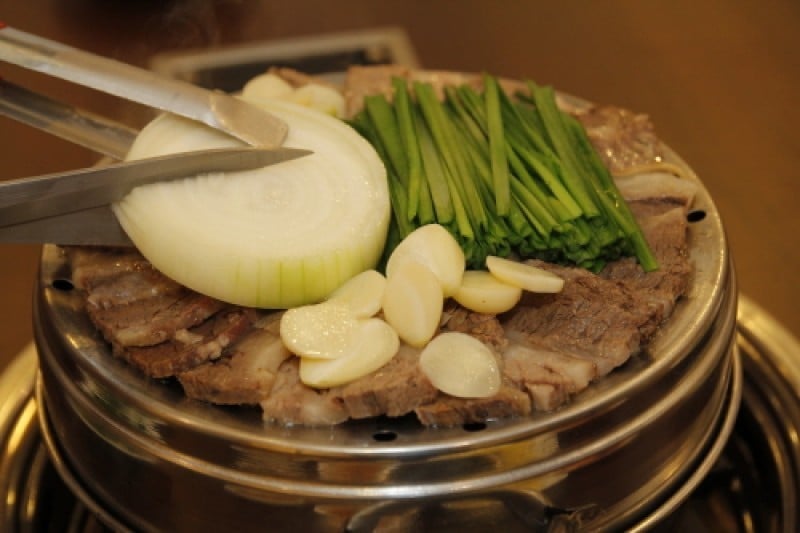 Myeong-dong Gomkuksizib  (10/13)