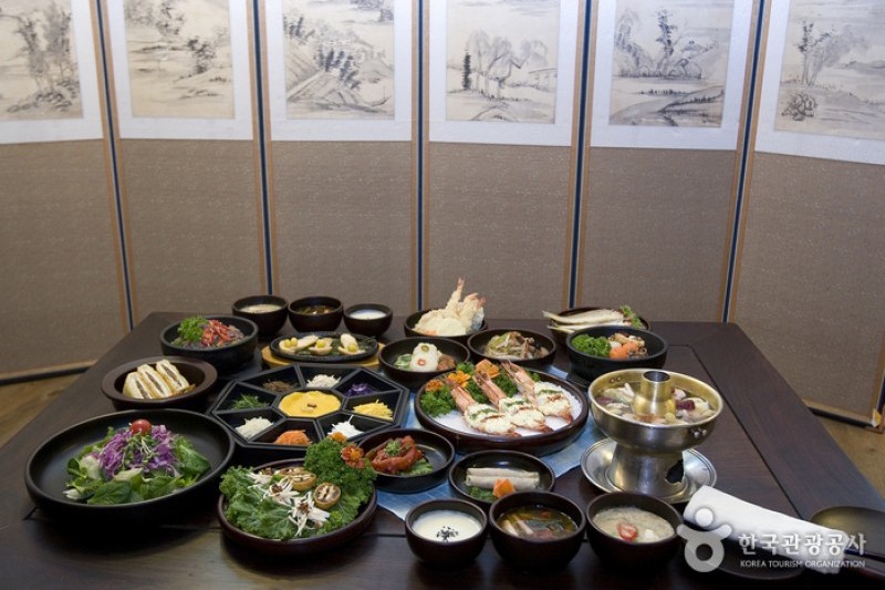 Pulhyanggi - Hannam Branch (풀향기- 한남점) (4/6)