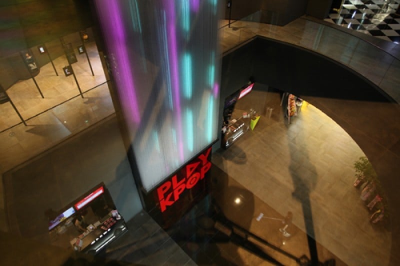 PLAY K-POP  (19/20)