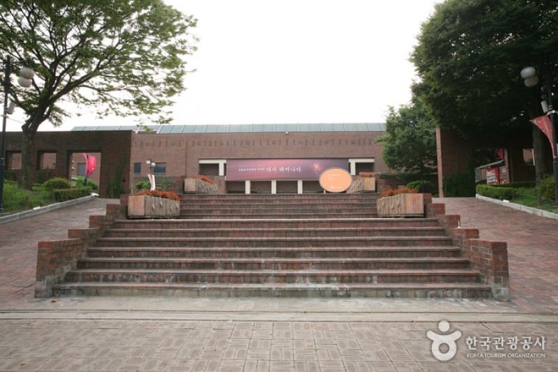 Daegu National Museum  (4/7)
