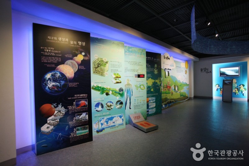 Daecheong Dam Water Culture Center  (1/19)