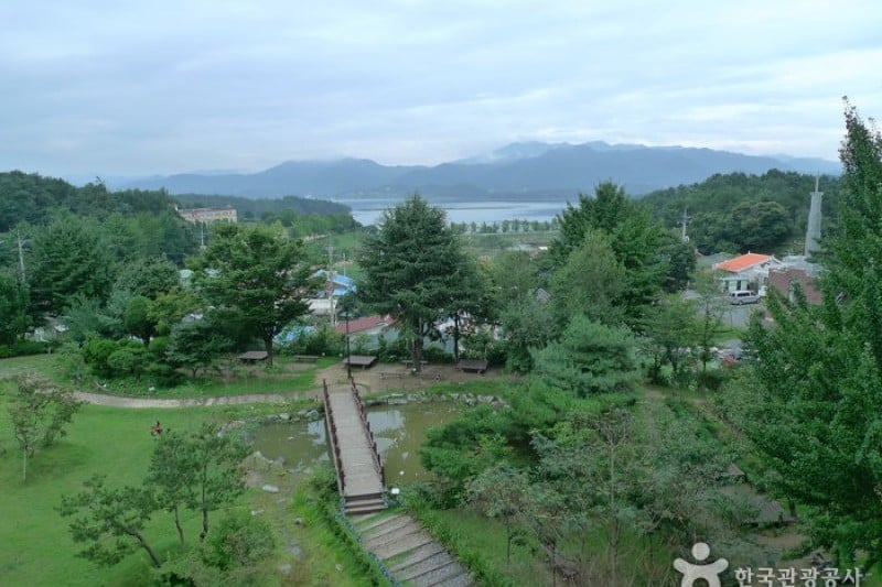 Daecheongho Natural Ecology Center  (4/21)