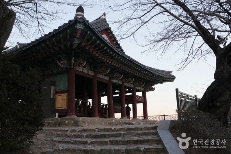 Gyeongpodae Pavilion  (23/31)