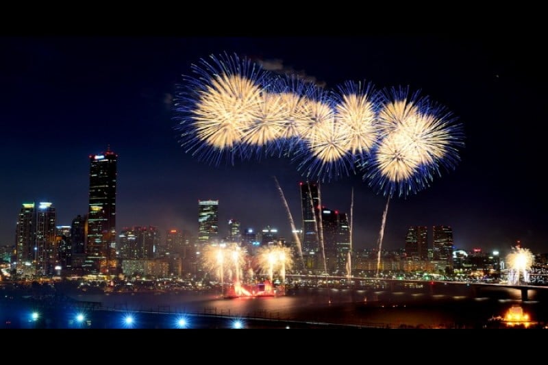 Seoul International Fireworks Festival (7/16)