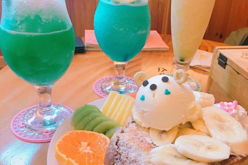 Café Moon  (20/29)