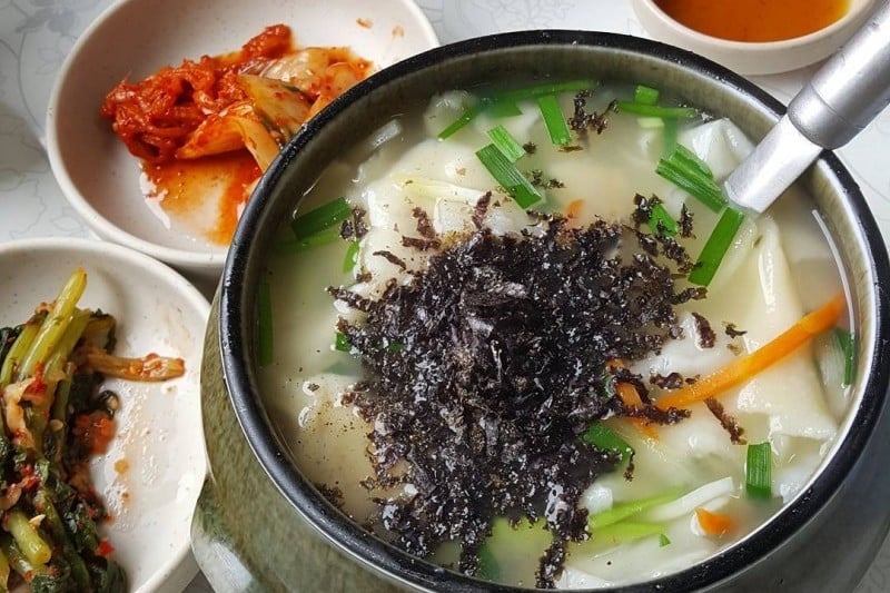 Samcheongdong Sujebi  (8/12)